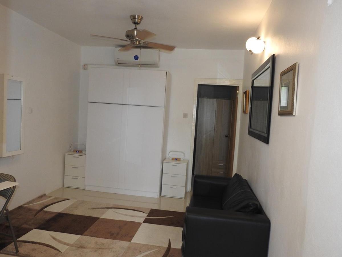 Belview Apartments Belmont Екстер'єр фото