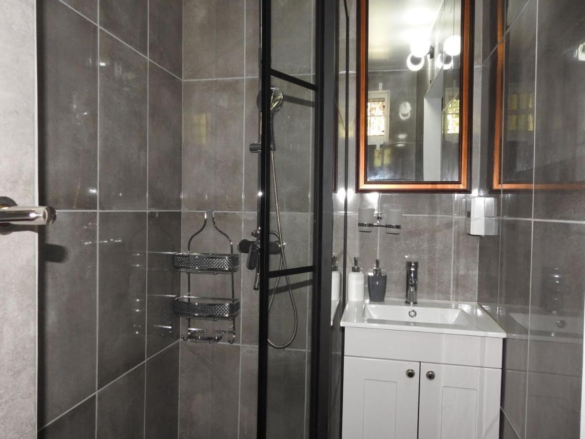 Belview Apartments Belmont Екстер'єр фото